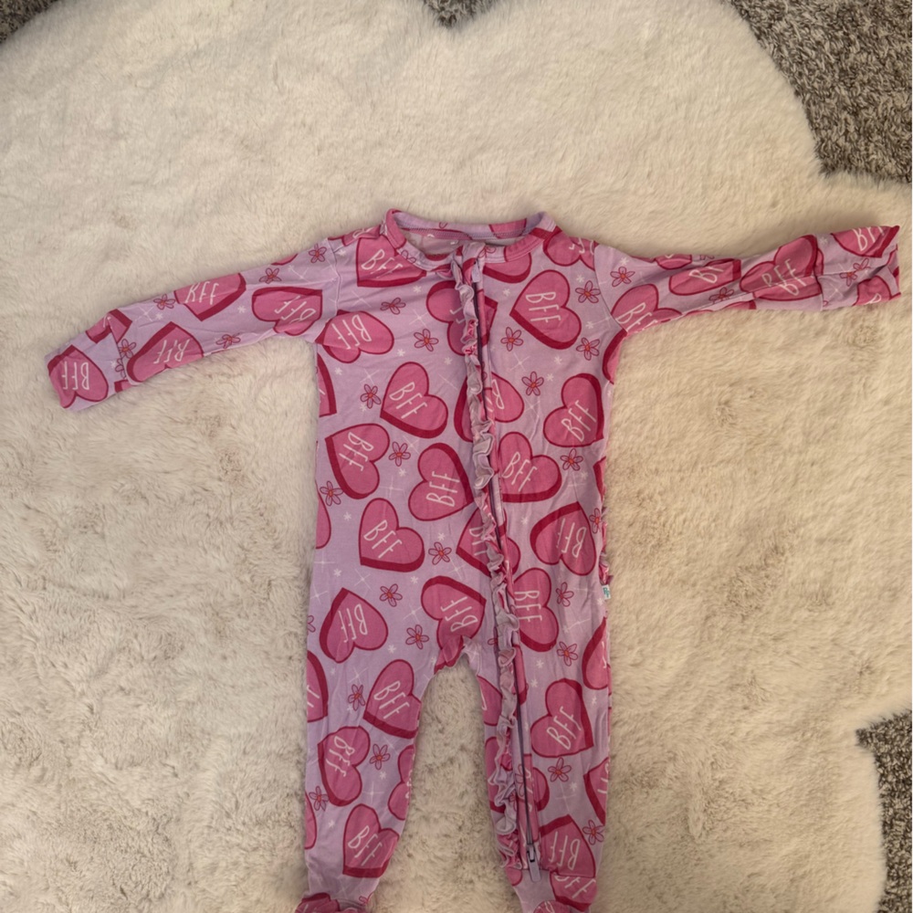 posh peanut onsie 3-6 M